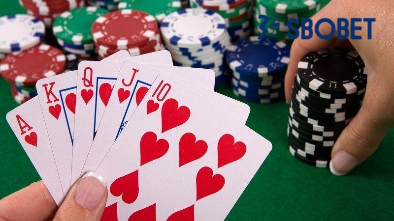 Nhìn biểu hiện của đối thủ để đưa ra chiến thuật hiệu quả