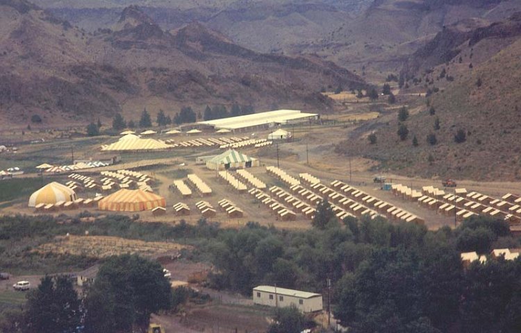 A 1983 festival at Rajneeshpuram